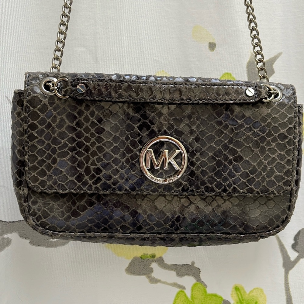 Michael Kors leather purse